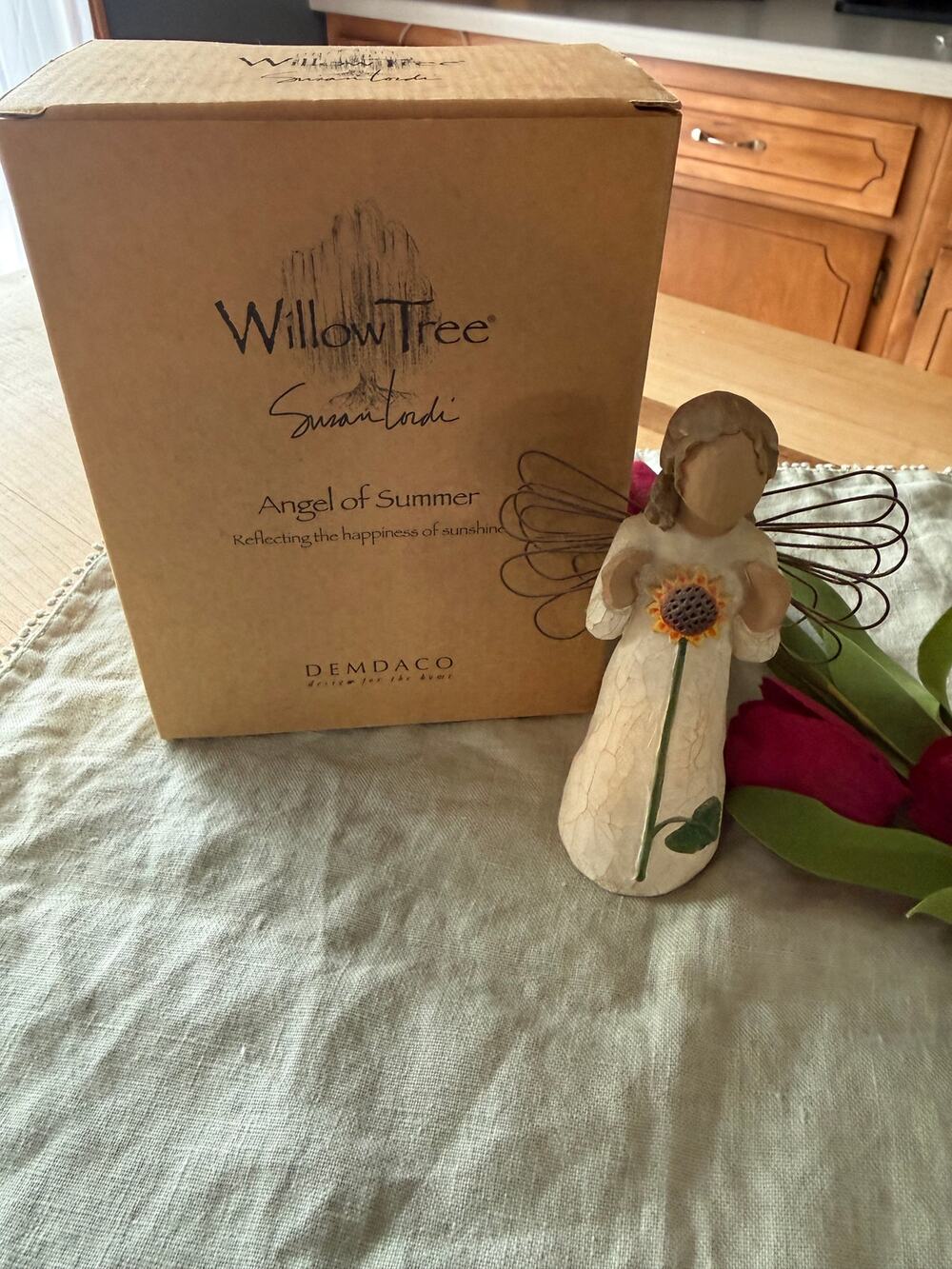 Willow Tree Susan Lordi Angel of Summer with Box